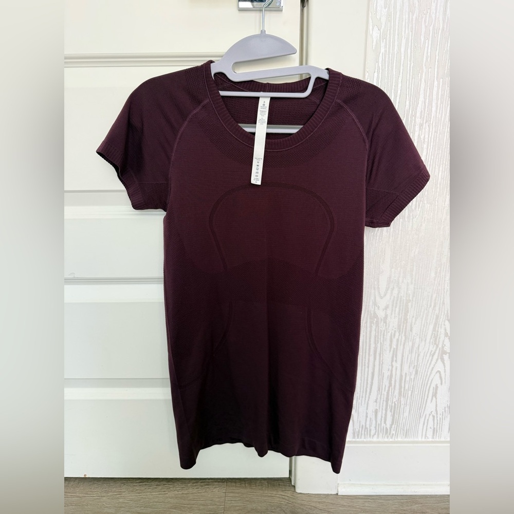 Swiftly Tech Short Sleeve